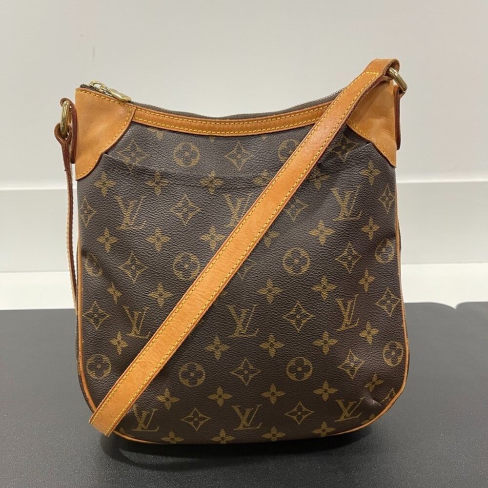 Louis Vuitton Monogram Odeon (124503)